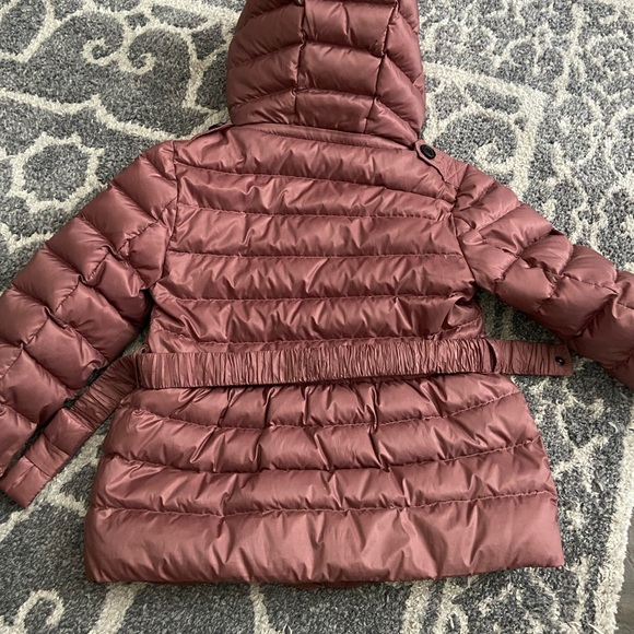 Burberry Kids Puffer Jacket in Burgundy - Picture 11 of 12